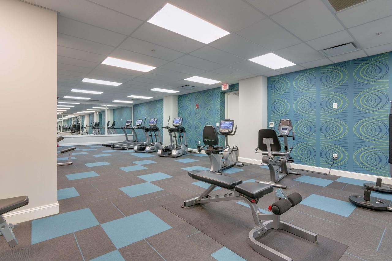 ממפיס Bluebird Suites Near Autozone Park מראה חיצוני תמונה