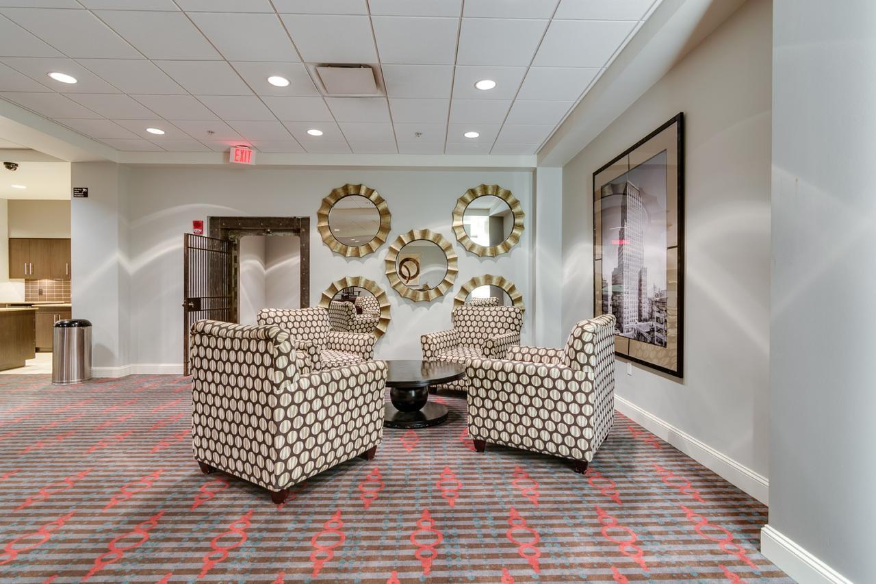 ממפיס Bluebird Suites Near Autozone Park מראה חיצוני תמונה
